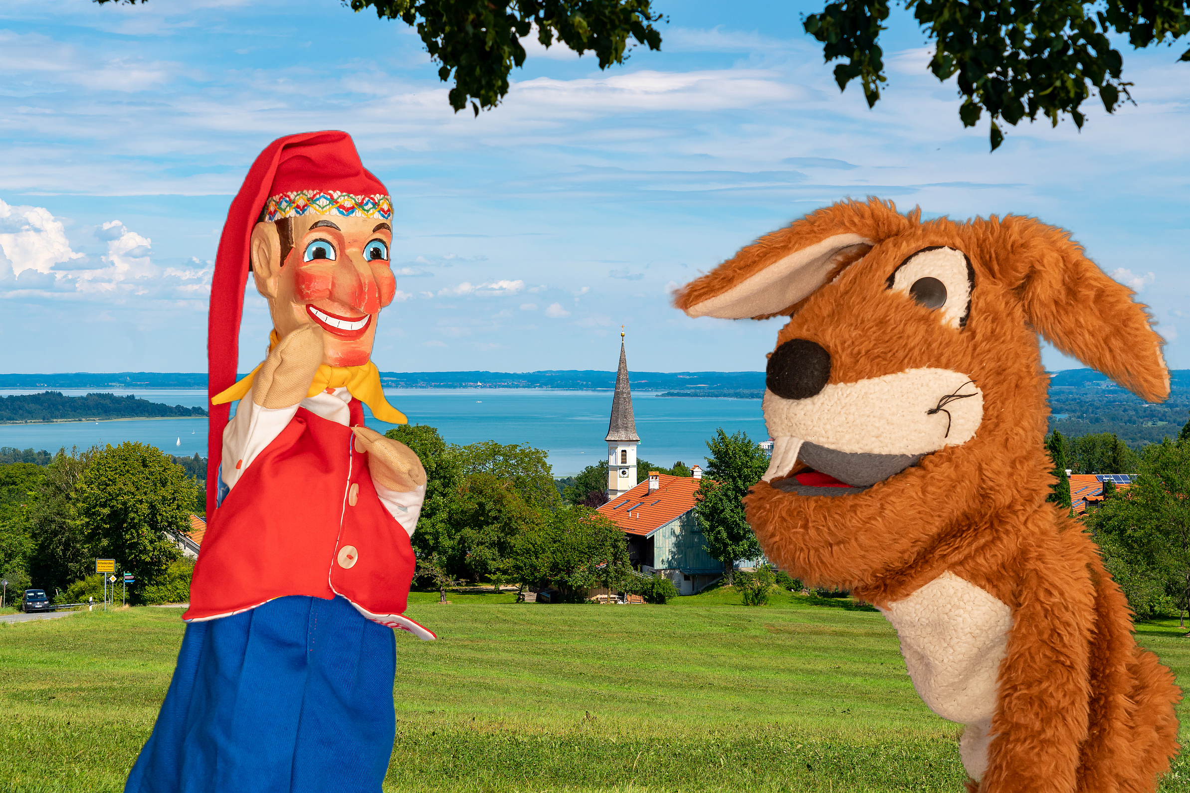 999_30 Kasperl und Mucki auf Tour mit dem Chiemsee-Kasperltheater. Foto: Copyright Michael Umlauf