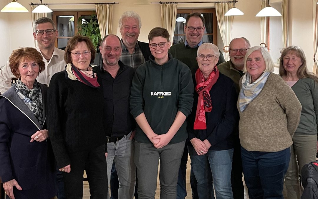 Politische Diskussionen und persönliche Gespräche