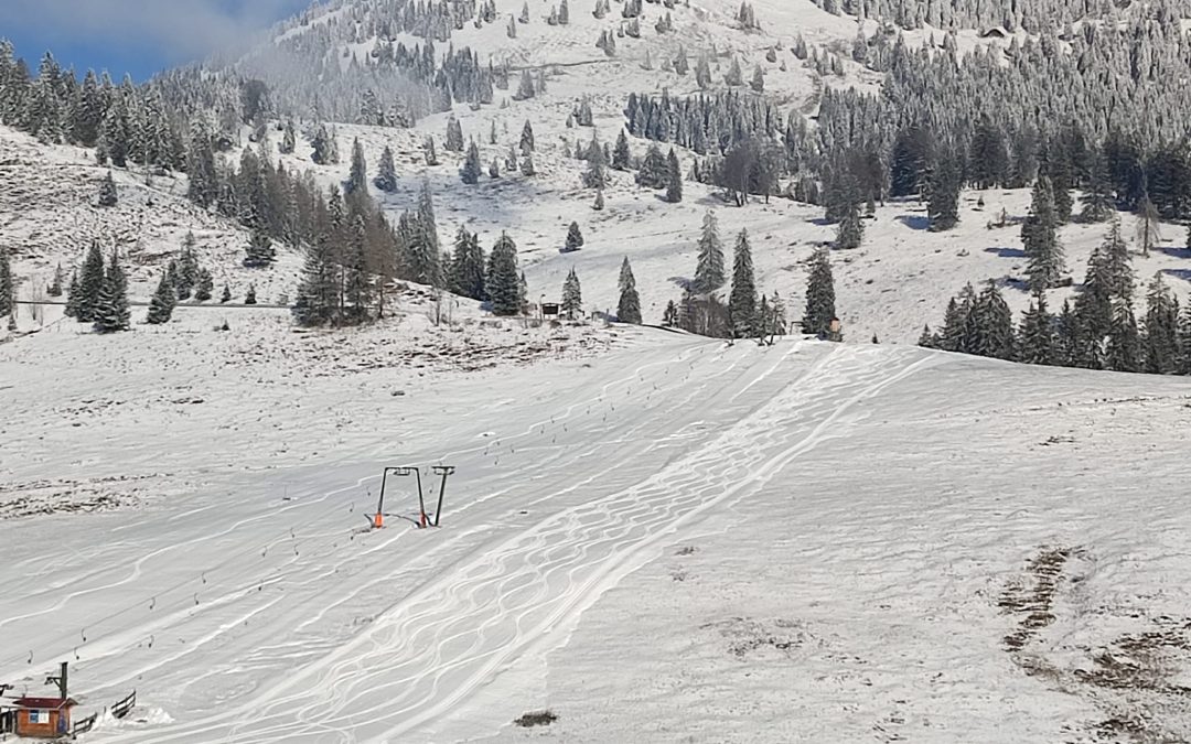 Gute Wintersportbedingungen in den Alpen-Plus-Gebieten zu den Faschingsferien