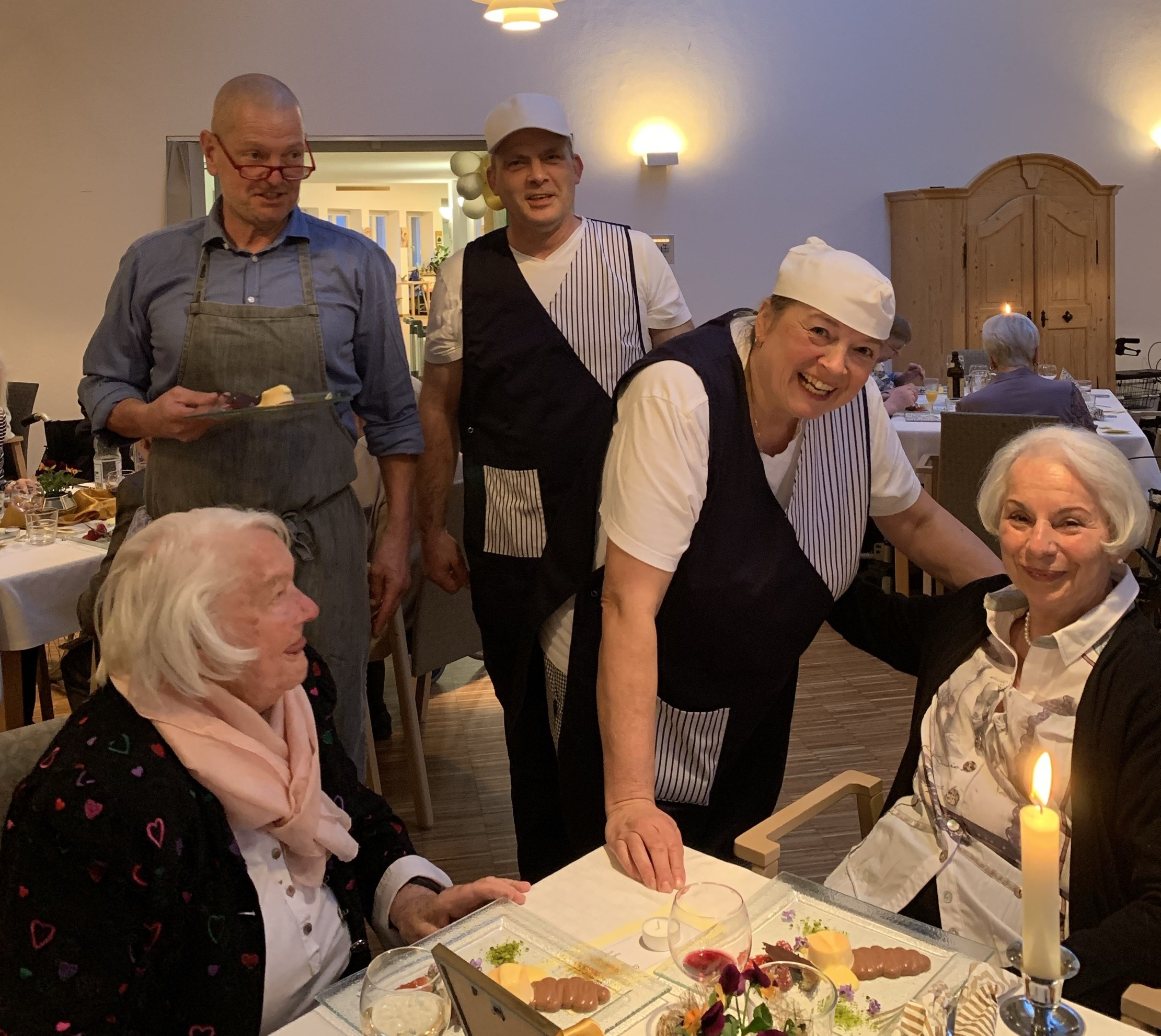 Gala Dinner 2025 Gala Dinner im Altenheim St. Peter Kiefersfelden. Foto: Caritasverband der Erzdiözese München und Freising