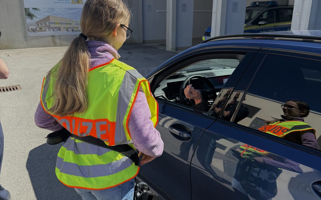 Volle Erfolg: Girls`Day bei der Polizeiinspektion Holzkirchen