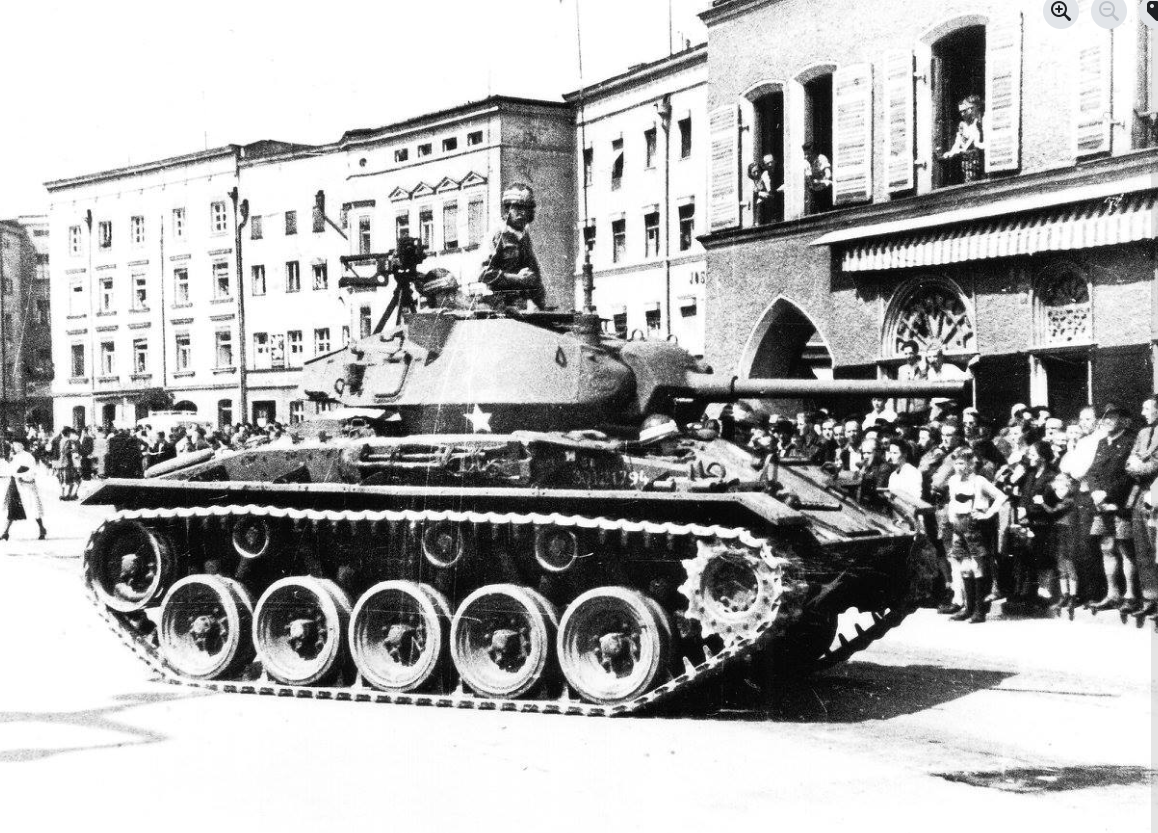 Kriegsende 3 Kriegsende in Rosenheim 2. Mai 1945. Foto: Archiv Herbert Borrmann