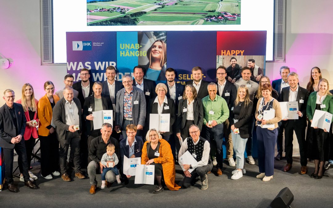 IHK ehrt 16 Top-Bildungspartnerschaften aus Stadt und Landkreis