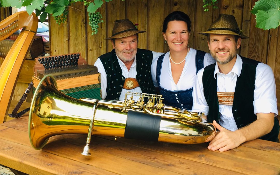 Startschuss von „Volksmusik im Brunnenhof“