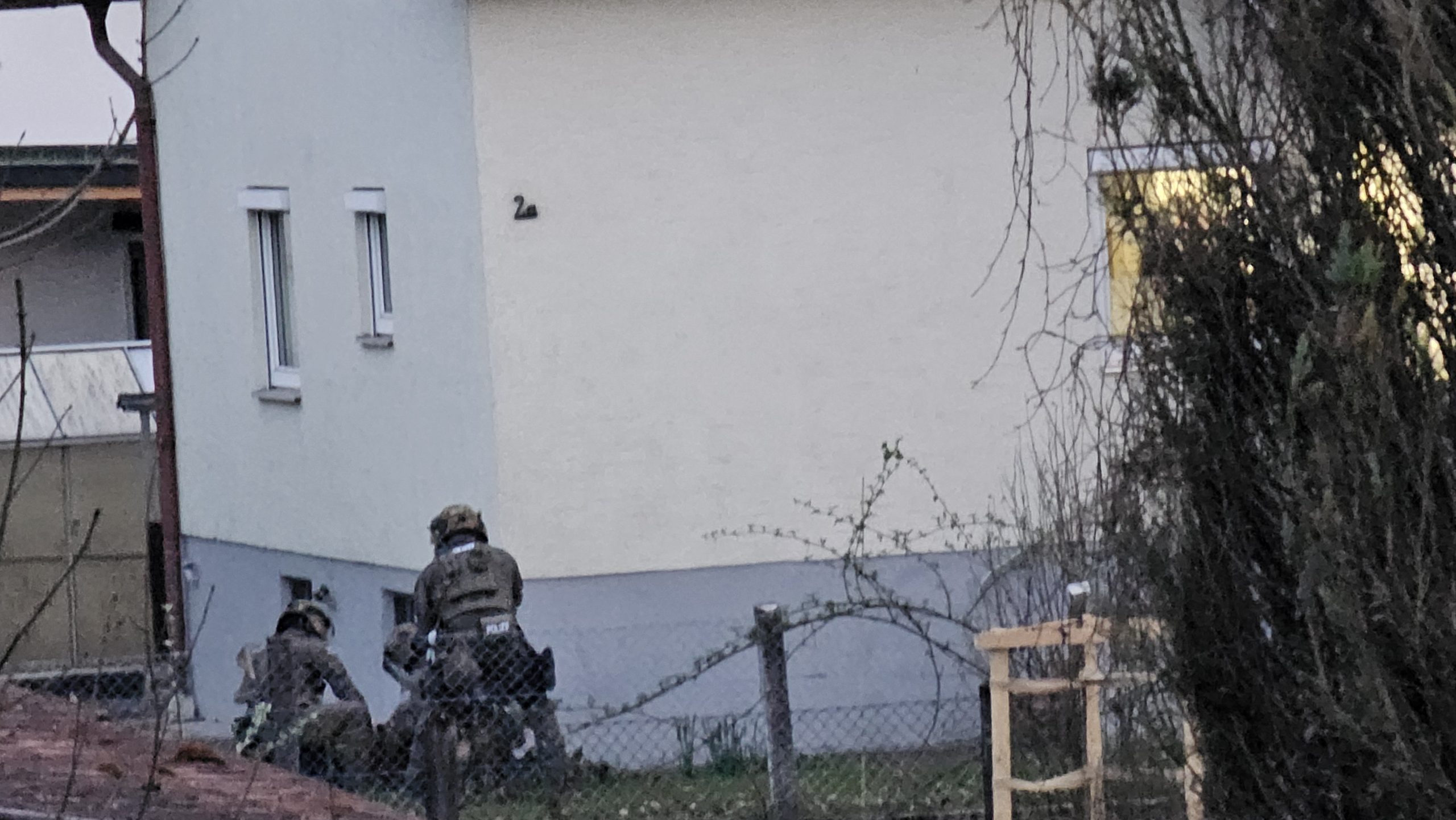 Polizeieinsatz in der Kastenau April 2025. Fotos: Innpuls.me