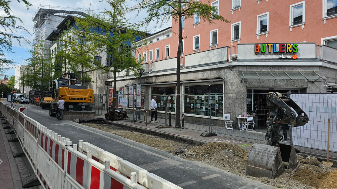 Prinzregentenstraße Bauarbeiten 24.4.2025 Bauarbeiten in der Prinzregentenstraße in Rosenheim 24.4.2025. Foto: Josefa Staudhammer