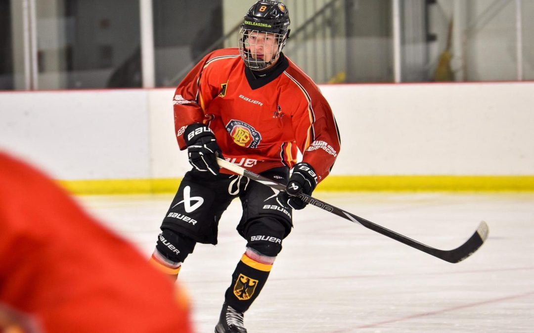 Rosenheimer Talent im DEB-Kader: Sebastian Zwickl bei der U18-Weltmeisterschaft 2025