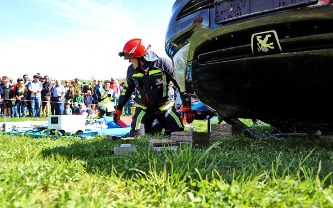 „Schweres Busunglück“ als Übungsszenario in Erlstätt