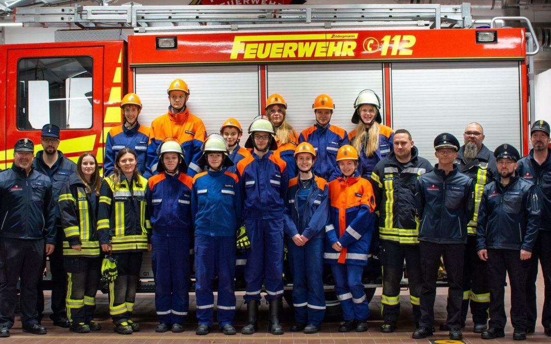 Bei der Feuerwehrjugend in Tacherting sitzen die Handgriffe