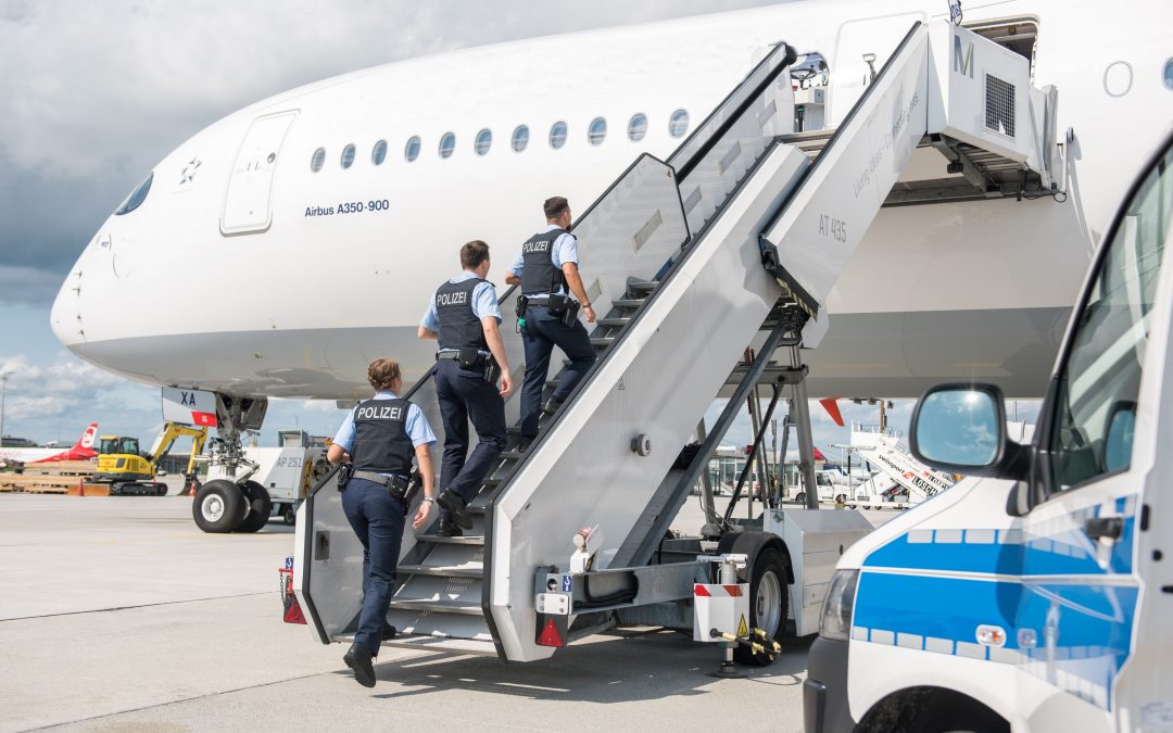 München: Bundespolizei greift bei Flügen aus Charlotte ein
