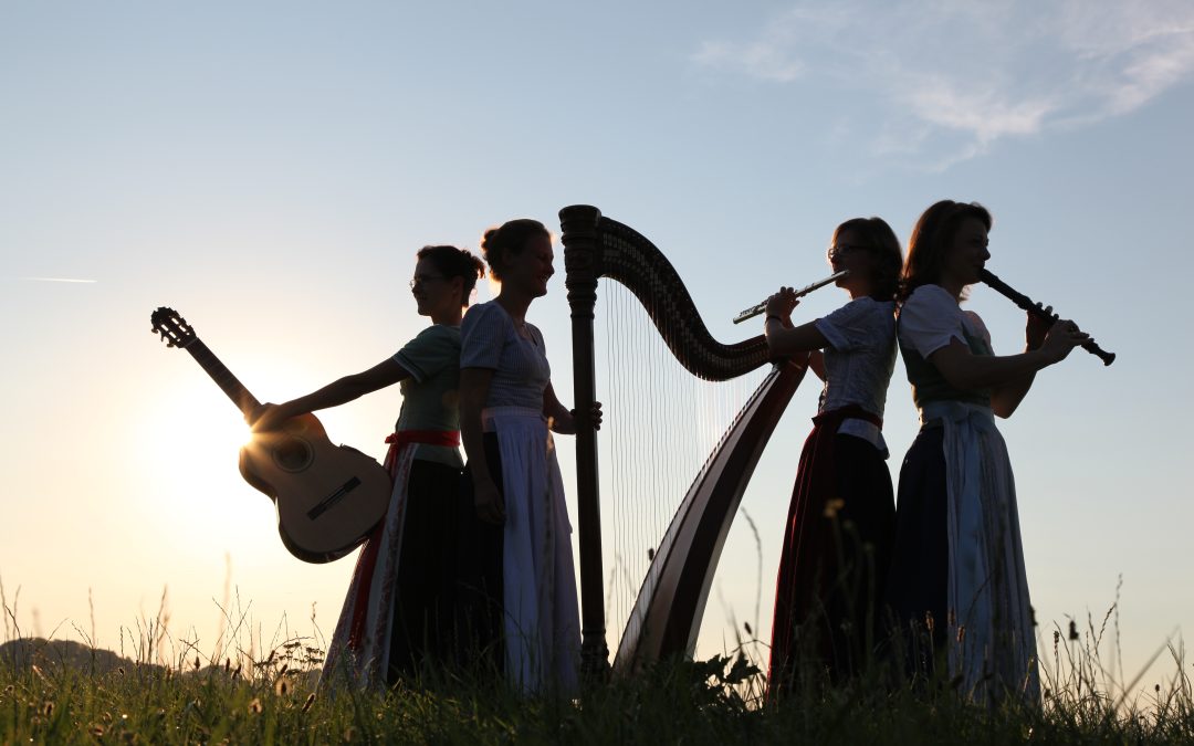 Volksmusik mit den Hinterberger Soatnpfeifern zum Vatertag