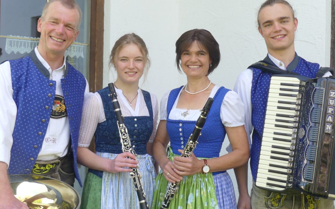 Volksmusik mit der Kellerer Klarinettenmusi in Bad Aibling
