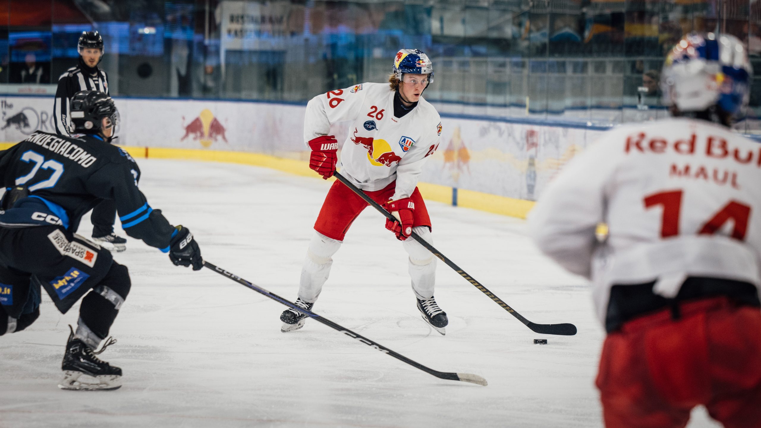 Red Bull Hockey Juniors vs. Wipptal Broncos Weihenstephan Starbulls Copyright: Gintare Karpaviciute – Red Bull Hockey Juniors