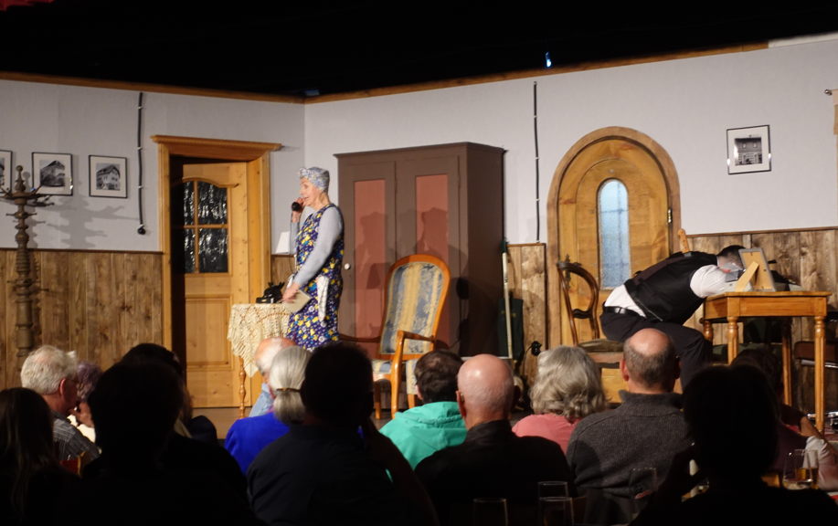 Theater 4 Theater Rosenheim Mai 2025: Koa Leich ohne Lily. Fotos. Innpuls.me