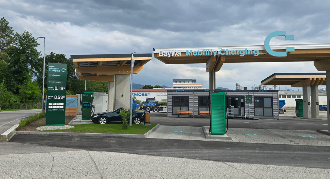 BayWa eröffnet bisher ersten XL-Ladepark in Rosenheim