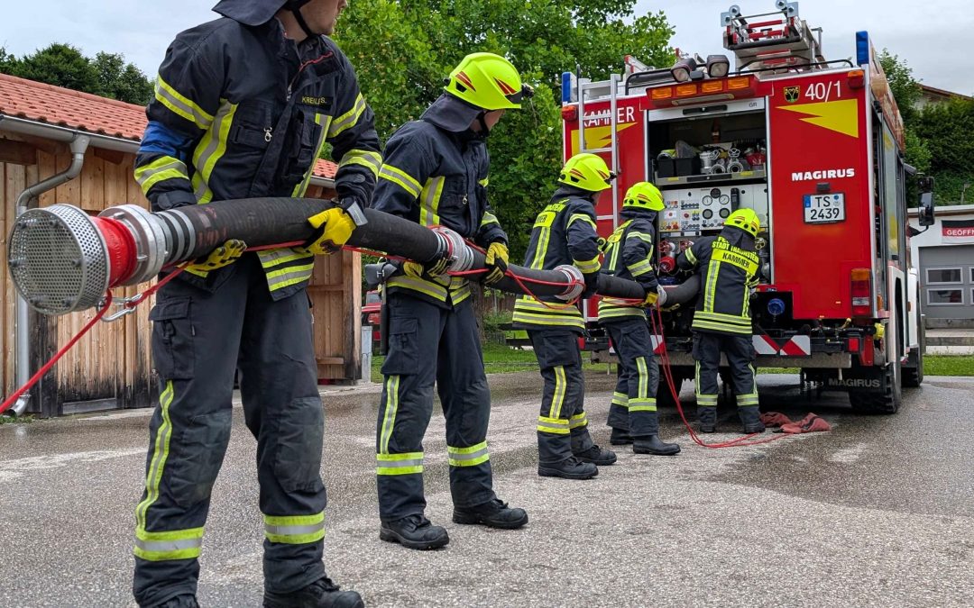 Szenario Zimmerbrand: Feuerwehr-Leistungsprüfung in Kammer