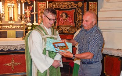 Letzter Gottesdienst von Pfarrvikar Pater Dariusz Burdalski in Westerndorf