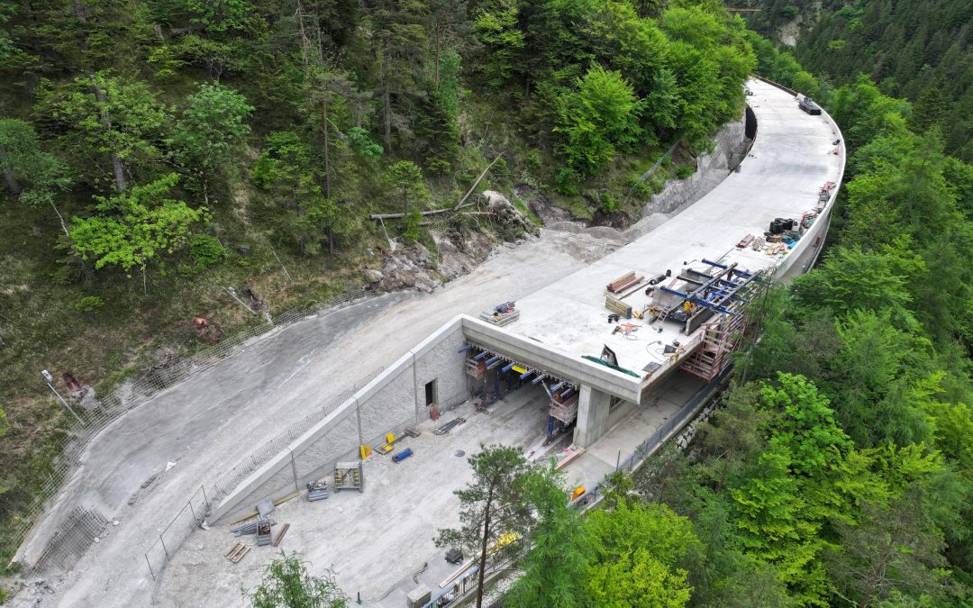 Fortschritte bei den Arbeiten an der B 305 – Schutzgalerie Weinkaser