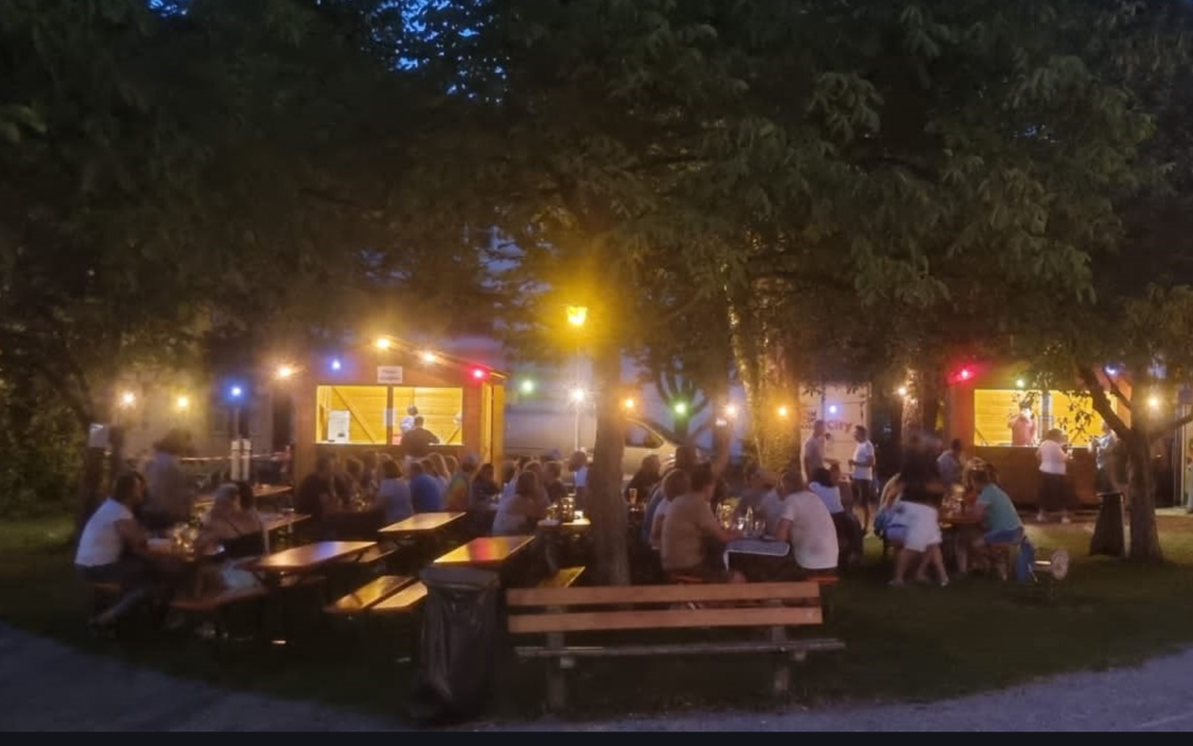 Pop-up-Bürgerbiergarten in Bruckmühl