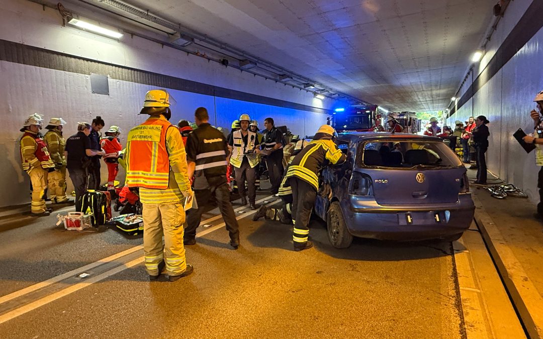 Rettungsübung im Tunnel Bad Aibling
