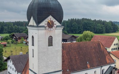 Generalsanierung der Kirche St. Leonhard in Ramerberg: Fortschritte und Ausblick