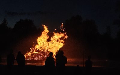 Nach der Sommersonnwende: wo es in Rosenheim Peter- und Paul-Feuer gibt