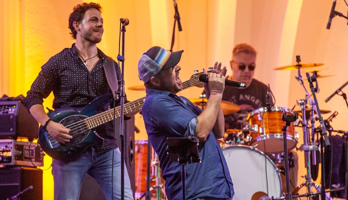 08-Uncle Beat_© Winfried Holzapfel Uncle Beat Copyright Winfried Holzapfel