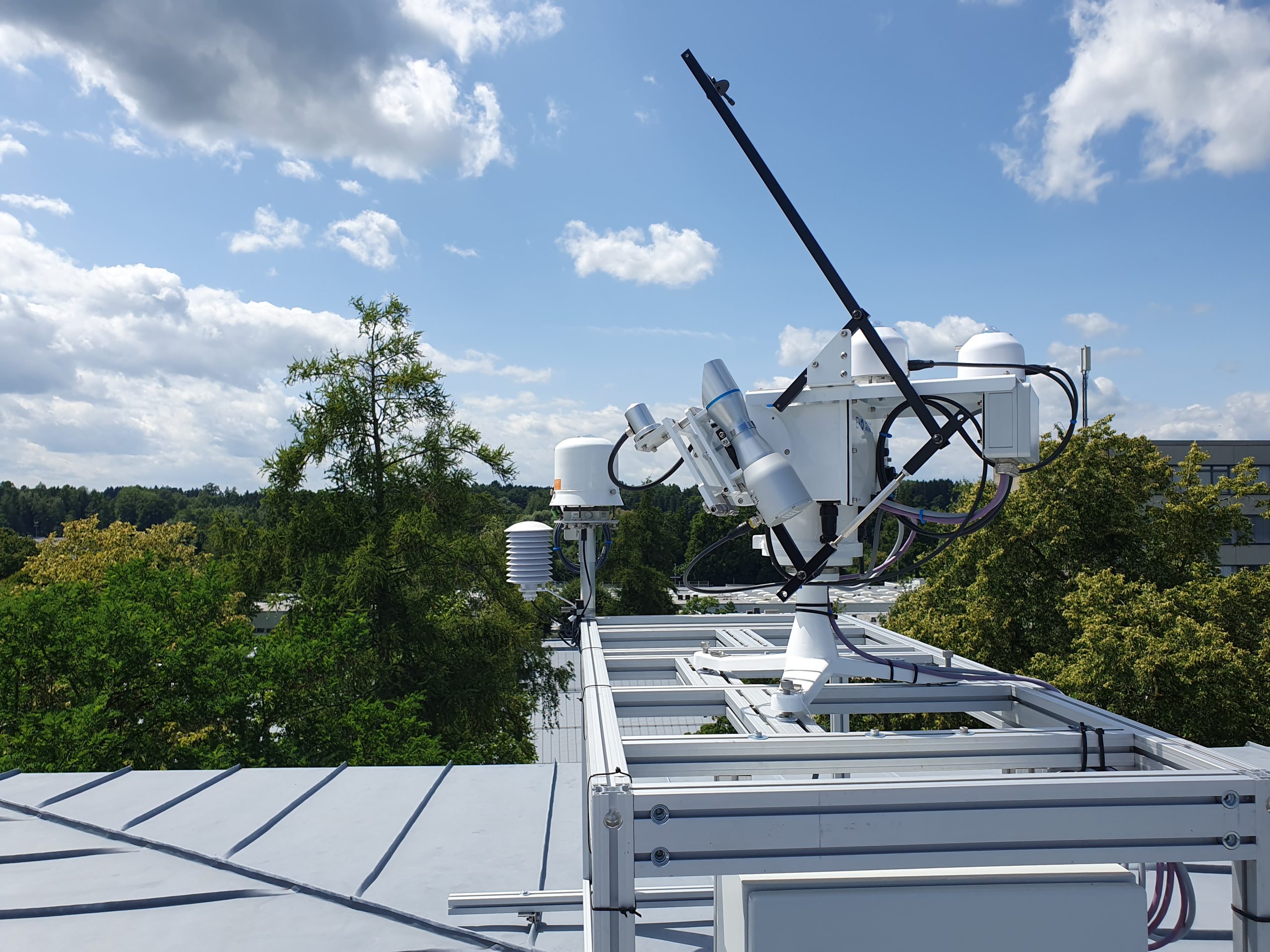 20250813_TH Rosenheim_PM_Neue Meteorologische Messstation_Foto2 (1)