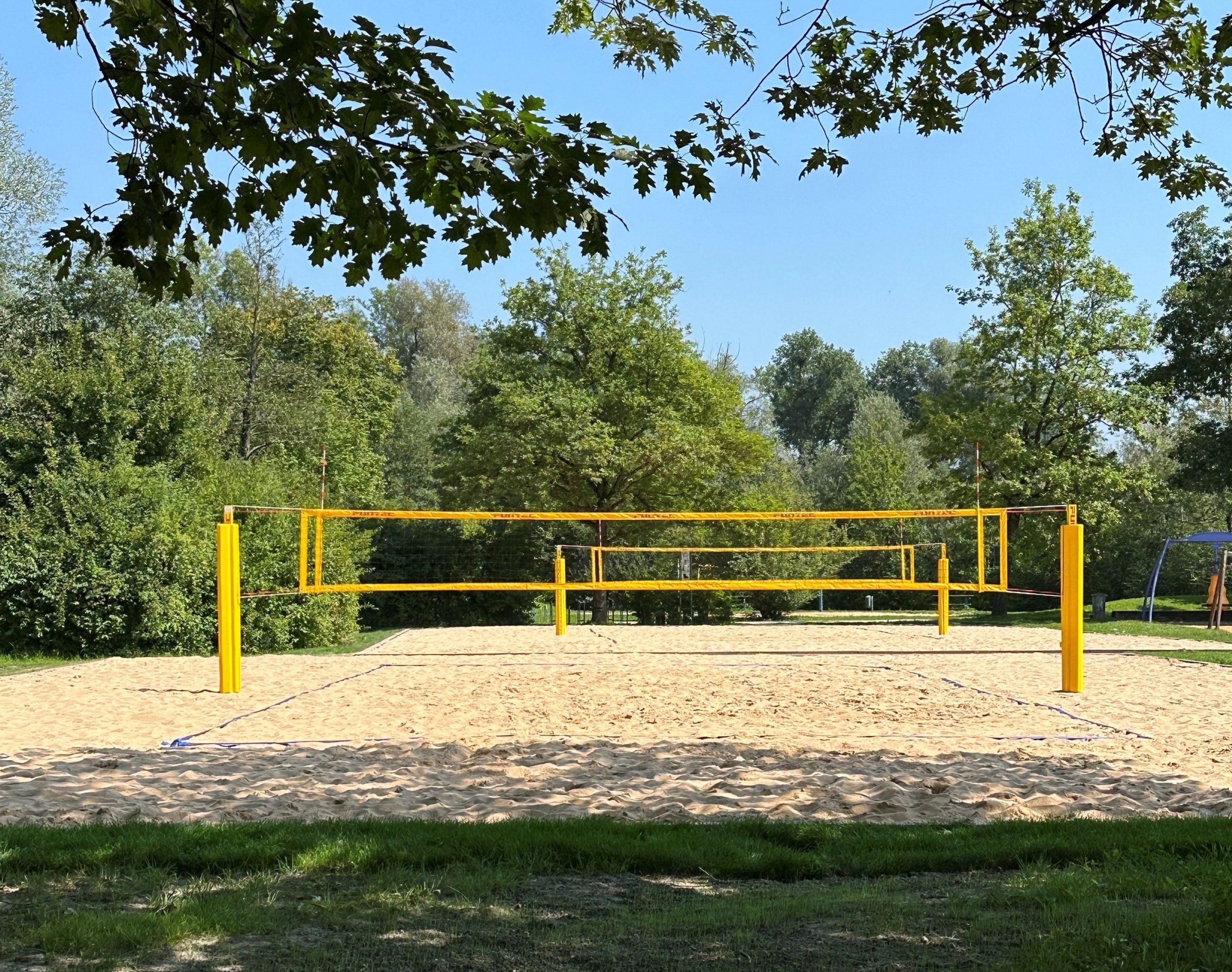 25-08-12 PM Beachvolleyballfelder Die neuen Beachvolleyballfelder am Happinger Ausee. Foto: Stadt Rosenheim