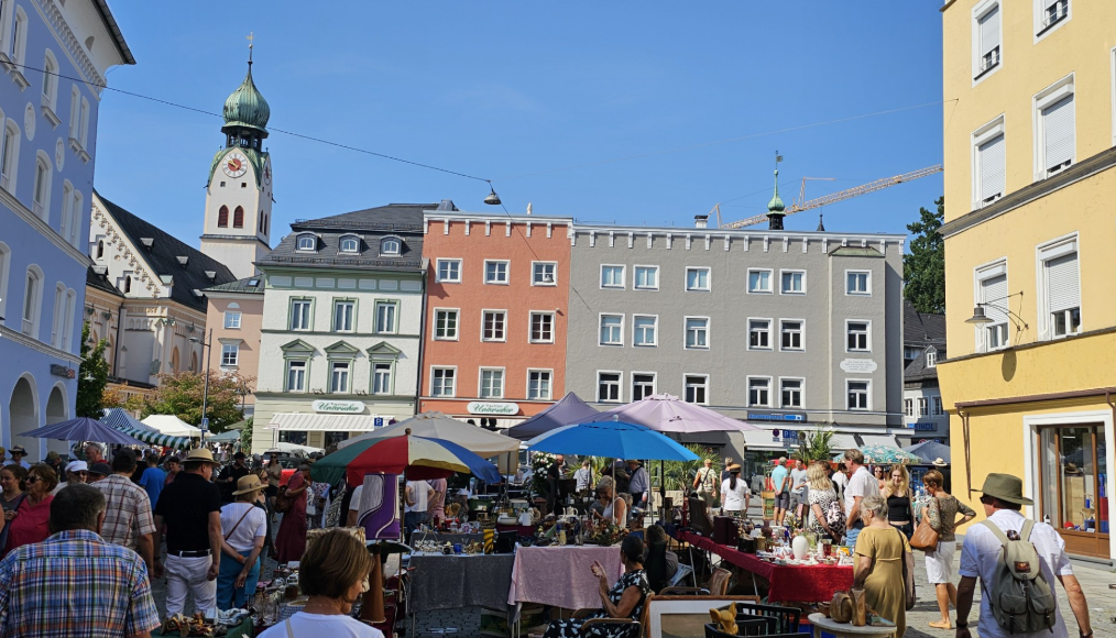 Antikmarkt 11 Antik- und Trödelmarkt in Rosenheim August 2025. Fotos: Innpuls.me