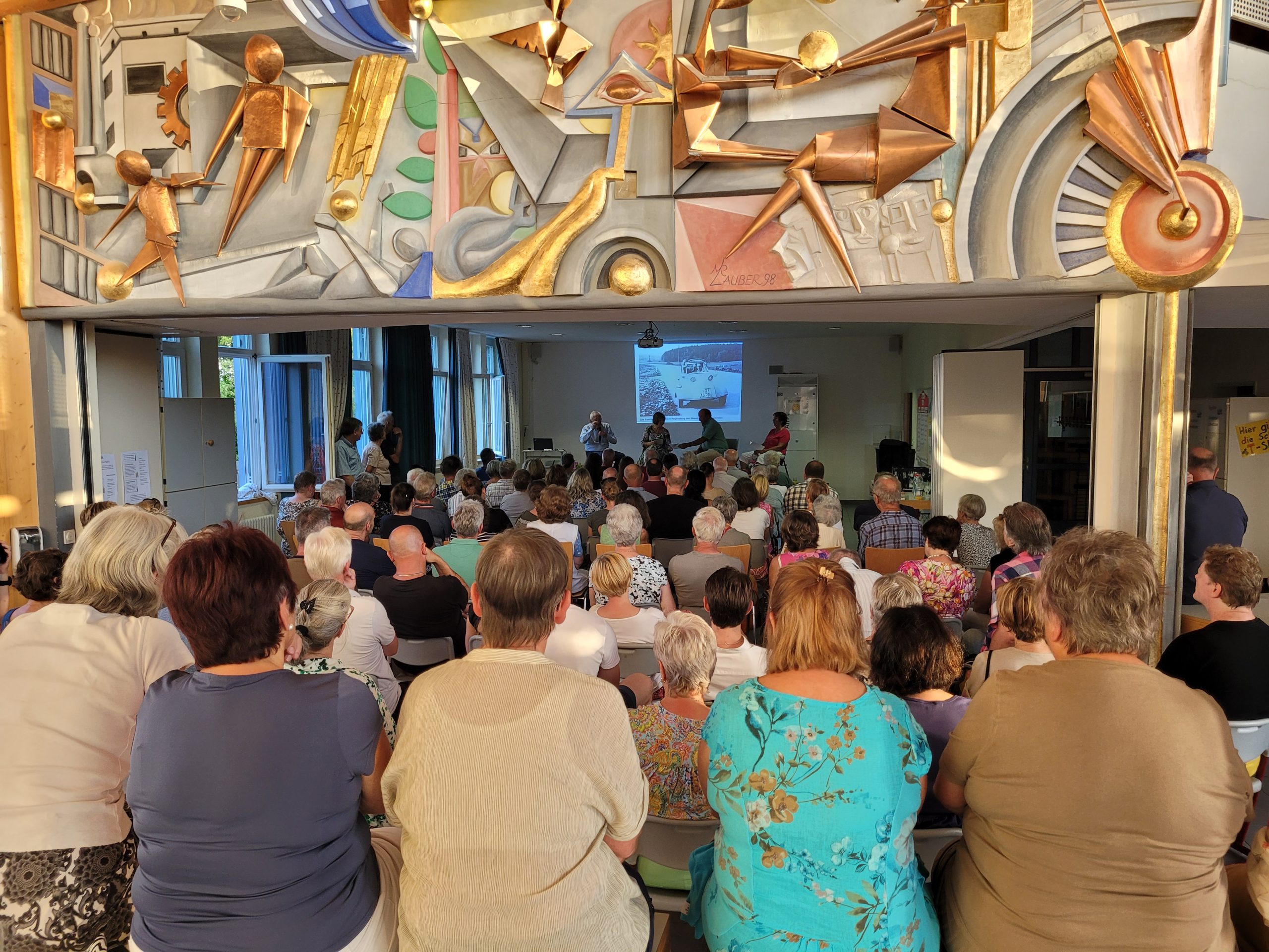 Foto 3 Großer Andrang herrschte beim Gesprächsabend zum Thema "Alltagsleben in Eggstätt - was war wo?" Foto: Touristinfo Eggstätt