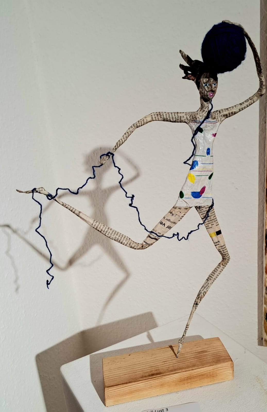 IMG-20250801-WA0006 Vernissage "Aus der Krise ins Leben" beim Künstlerkreis Neubeuern, Galerie am Markt, 1.8.2025. Fotos: Hendrik Heuser