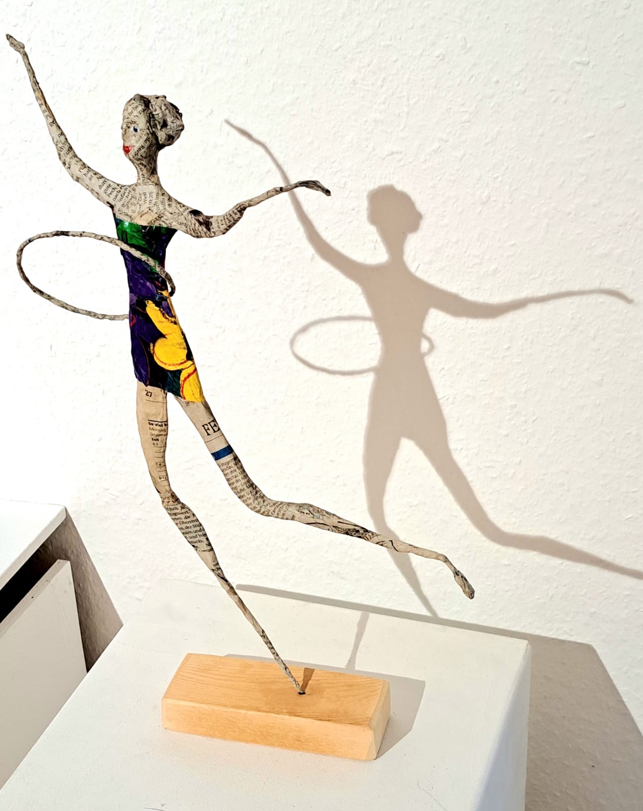 IMG-20250801-WA0013 Vernissage "Aus der Krise ins Leben" beim Künstlerkreis Neubeuern, Galerie am Markt, 1.8.2025. Fotos: Hendrik Heuser