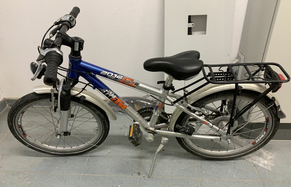 fittosize_992_0_d4a7f9196a8d5197a5ac6b87ccc92c26_20250804_kinderfahrrad_kpiro Kinderfahrrad. Foto: Polizeipräsidium Oberbayern Süd