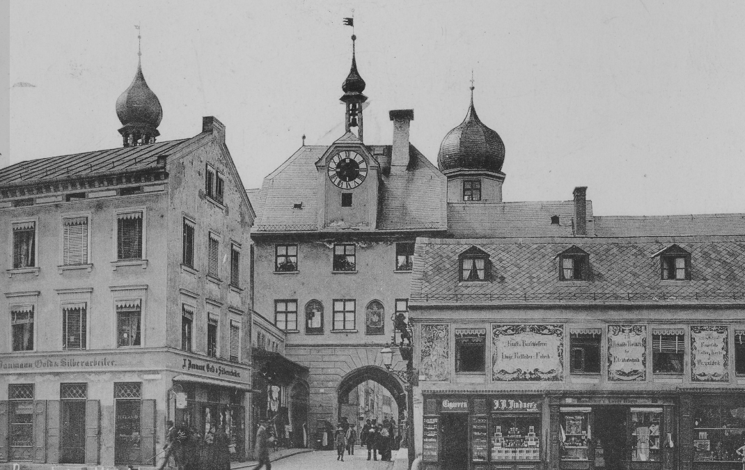 Mittertor, Rosenheim, ca. 1900