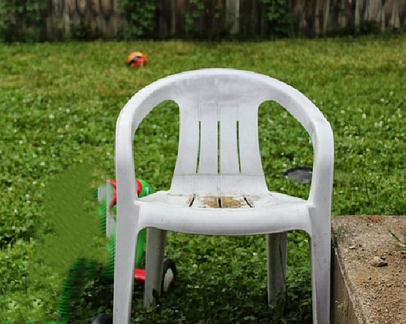 Rosenheim: Streit eskaliert – Holzlatte und Gartenstuhl im Einsatz