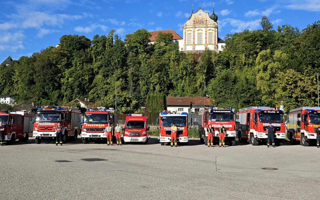 Fahrsicherheit im Fokus: Feuerwehren trainieren den Ernstfall