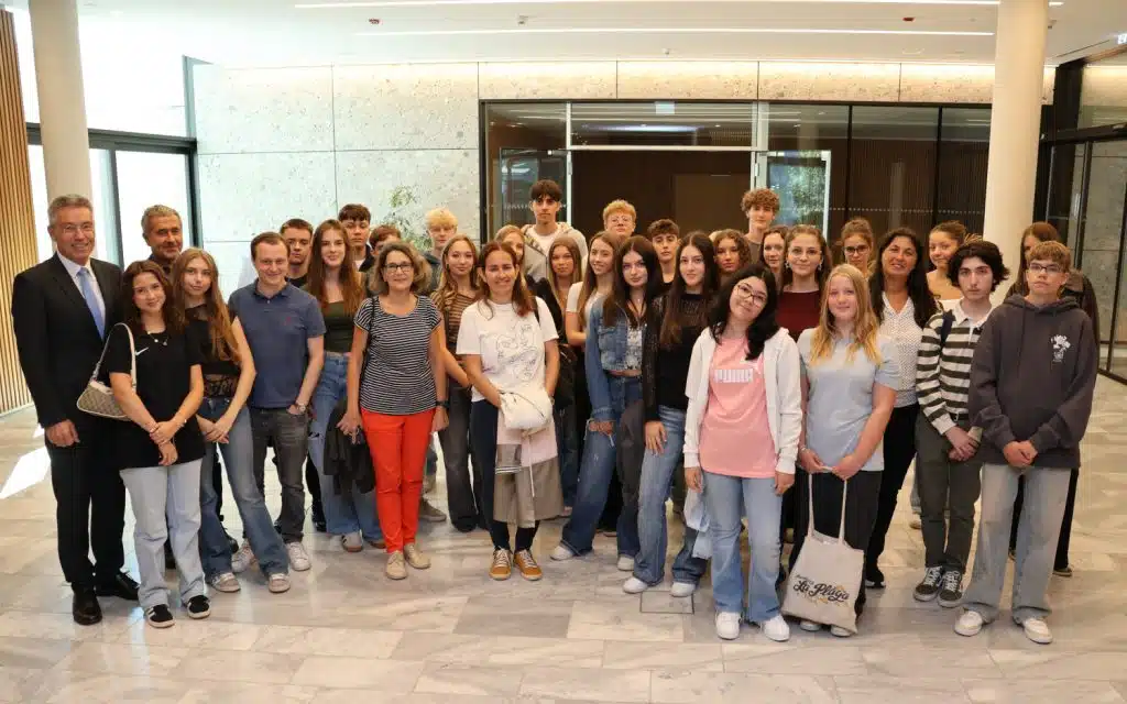 Schüleraustausch: Gastschüler aus Rumänien zu Besuch in Rosenheim