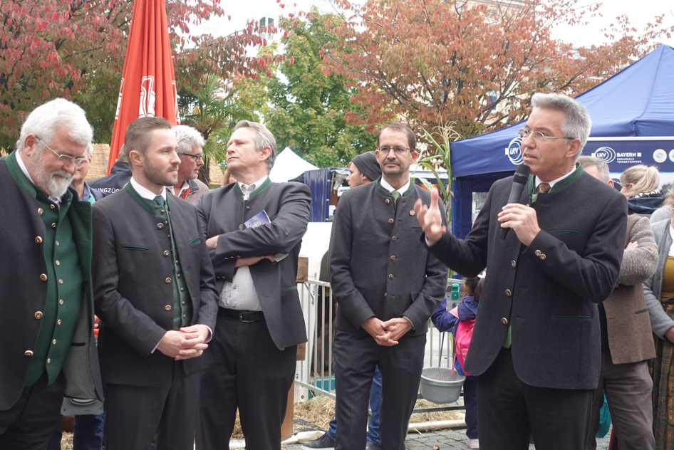 Schmankerlstraße 17 Rosenheimer Schmankerlstraße 2025. Fotos: Innpuls.me