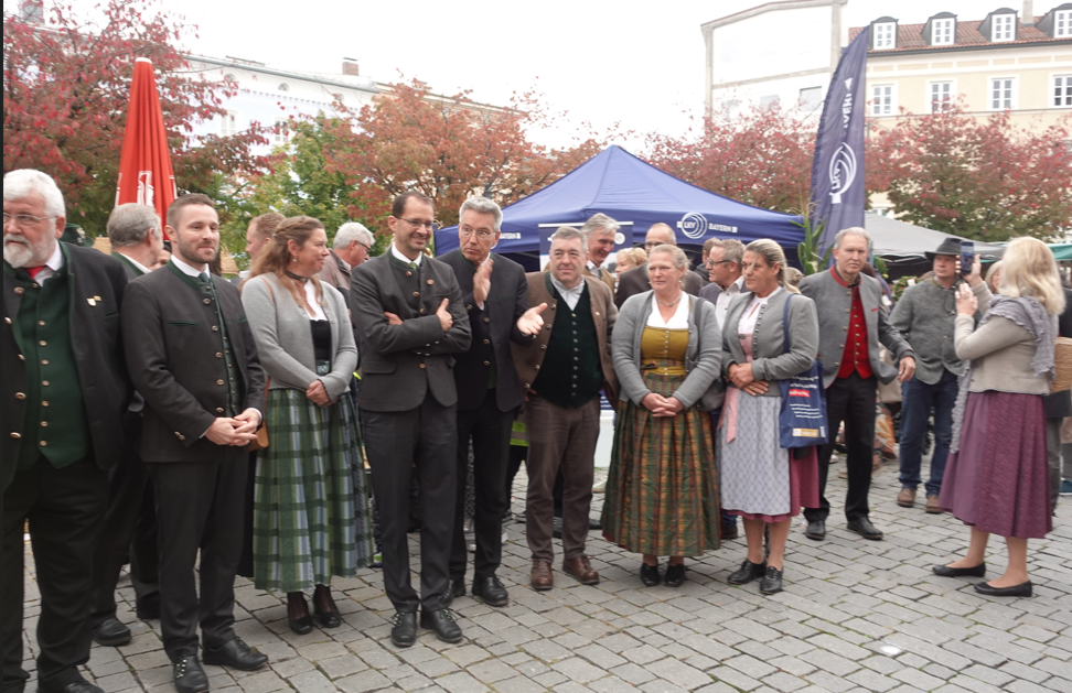 Schmankerlstraße 19 Rosenheimer Schmankerlstraße 2025. Fotos: Innpuls.me