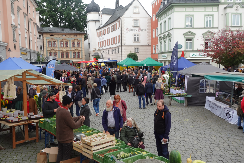 Schmankerlstraße 8 Rosenheimer Schmankerlstraße 2025. Fotos: Innpuls.me