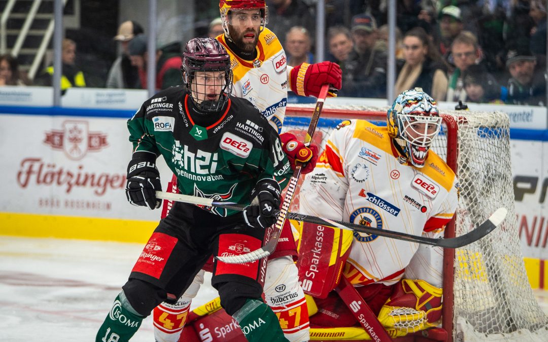 Sebastian Zwickl erhält Förderlizenz für die Starbulls Rosenheim