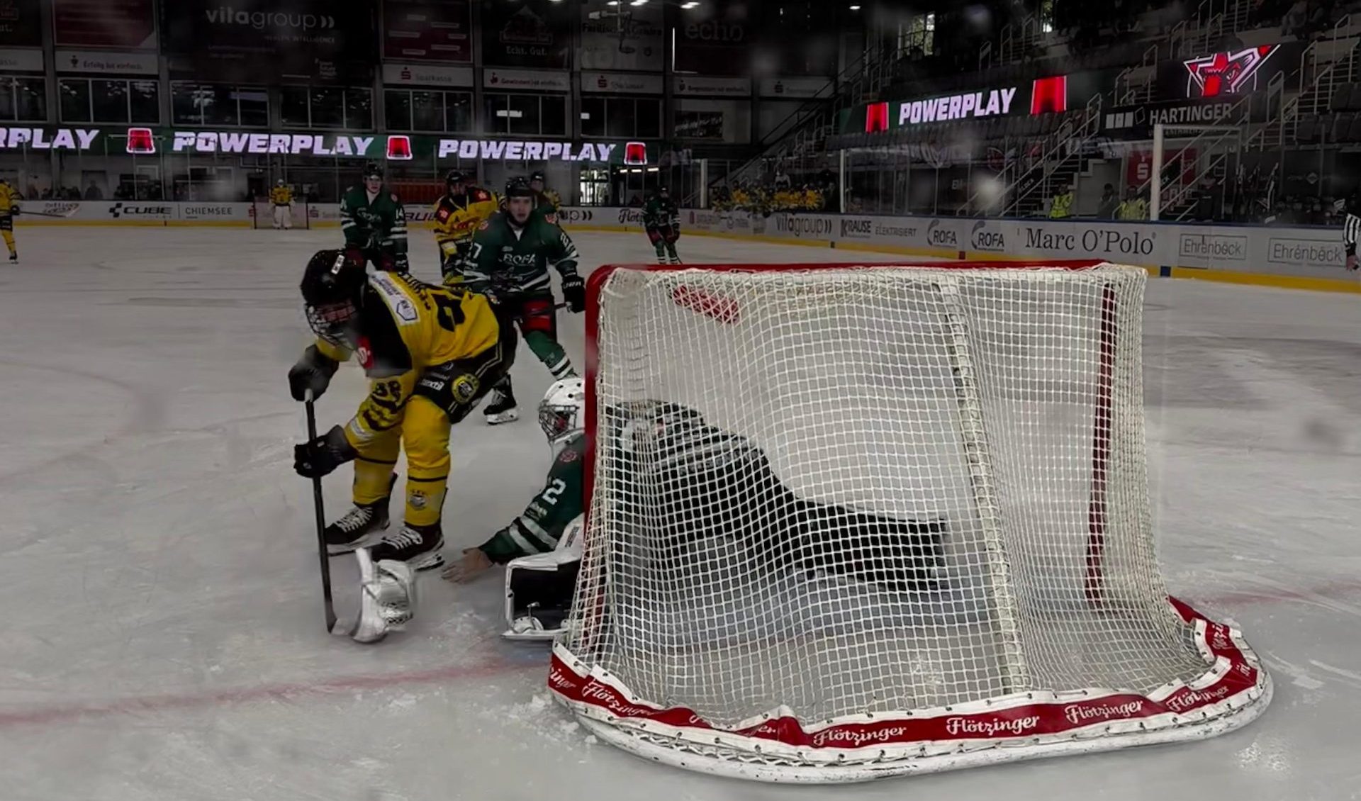 Starbulls X Copyright: Starbulls Rosenheim e.V.