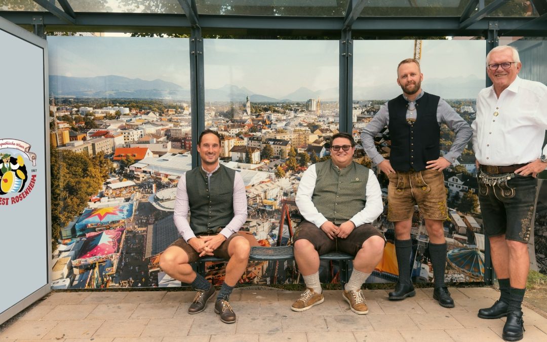 Herbstfest-Flair schon bei der Ankunft: Neues Design für das Bushäusl Kaiserstraße/Loreto