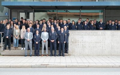 Polizeipräsidium Oberbayern Süd begrüßt mehr als 80 neue Kollegen