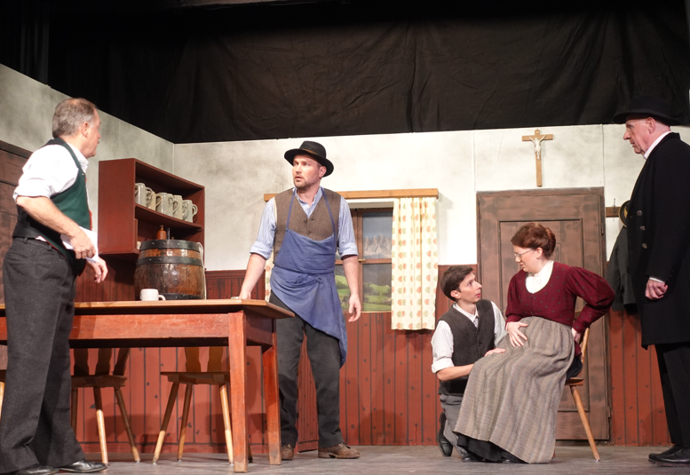 Bader 24 Theatergruppe Stephanskirchen. "Da Baderkriag" 2025. Fotos: Innpuls.me