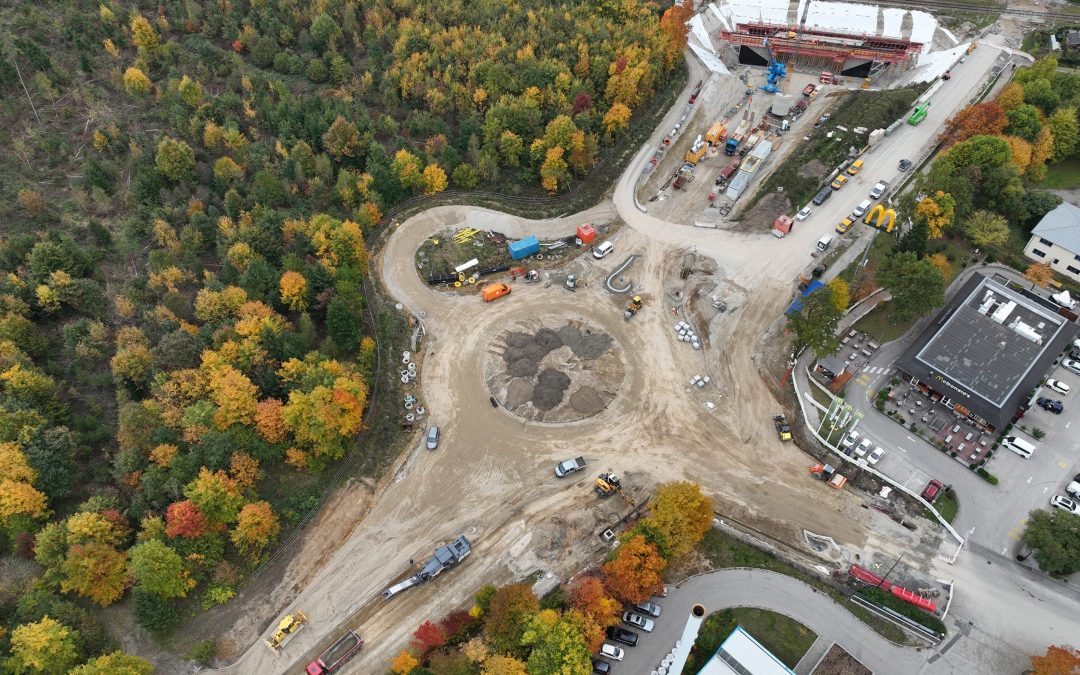 Zusätzliche Sperrung an der Pürtener Kreuzung in Waldkraiburg: Bahnhofstraße wird zeitweise zur Einbahnstraße