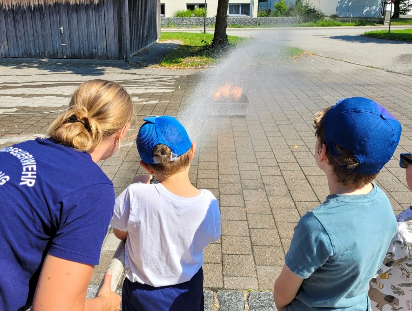 Brandschutzerziehung Brandschutzerziehung der Rosenheimer Landkreis-Feuerwehren. Foto: Kreisfeuerwehrverband Rosenheim