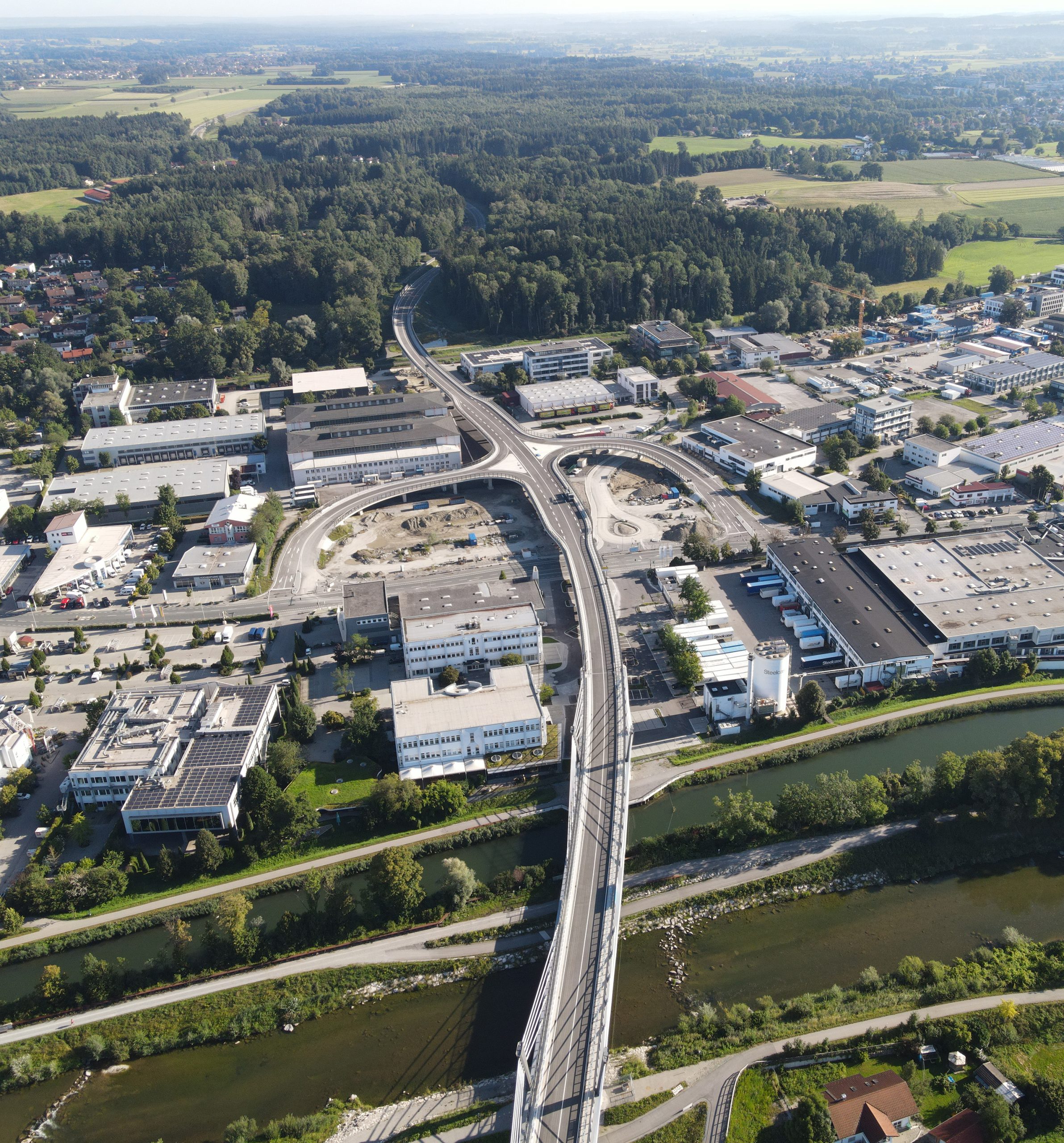 PM-53_25-10-02_Pressefoto Westtangente Rosenheim von oben. Foto: Copyright Staatliches Bauamt Rosenheim