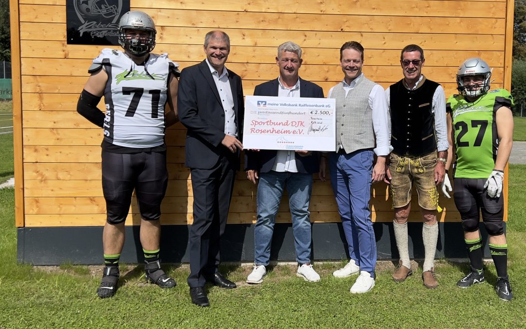 VR Bank Rosenheim-Chiemsee Stiftung unterstützt Sportbund DJK Rosenheim mit 2.500 Euro